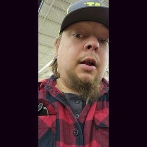 Meet your Posher, Cody